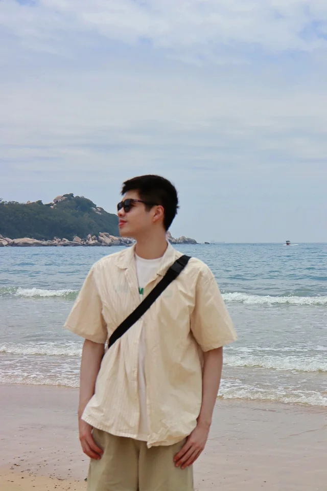 Jun Zhang (张峻), multimodal LLM and video AI researcher